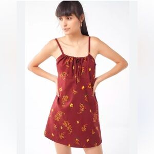 Urban Outfitters Ester Linen Red Floral Tie front Sundress Small